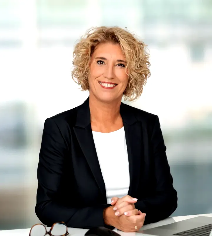 Elke Ott | Geschäftsführerin Büro Power Ott und Organisationscoach Elke Ott | Geschäftsführerin Büro Power Ott